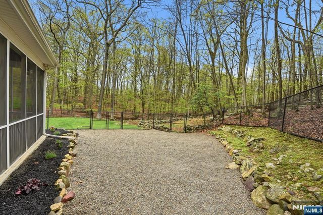 219 Snake Den Road, Wanaque, NJ 07465