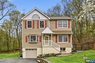 219 Snake Den Road, Wanaque, NJ 07465