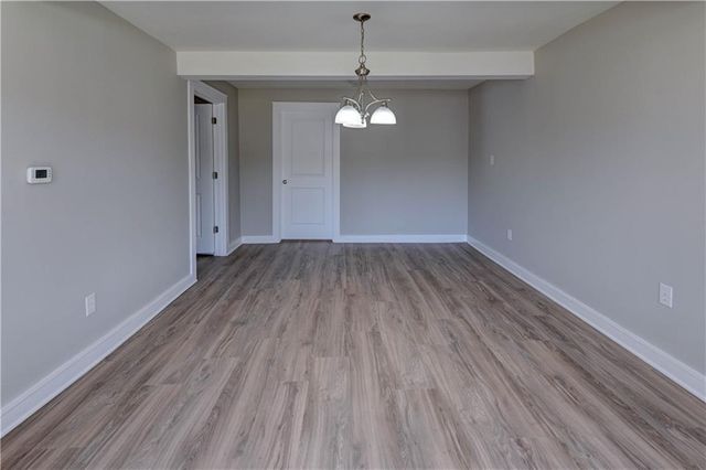 1020 S Mccoy Street, Independence, MO 64050