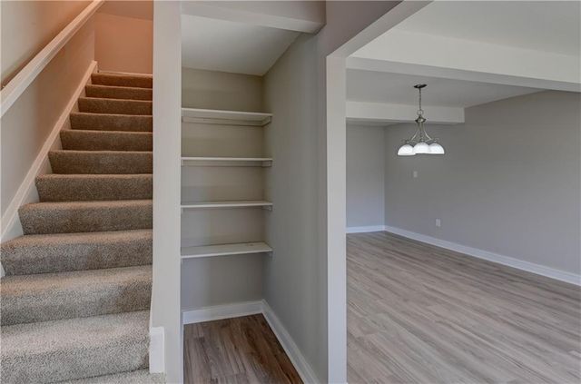 1020 S Mccoy Street, Independence, MO 64050