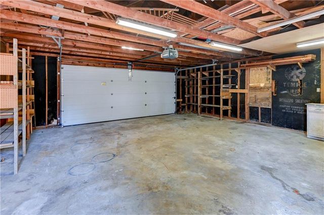 1020 S Mccoy Street, Independence, MO 64050