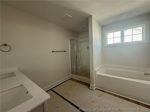 215 Brickendon Lane, Raeford, NC 28376