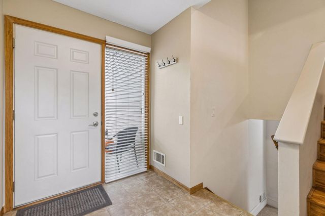 1858 Turquoise Trail, Eagan, MN 55122