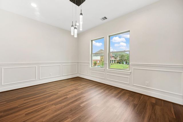 20627 Sunny Shores Drive, Houston, TX 77346