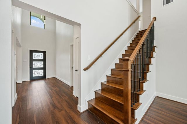 20627 Sunny Shores Drive, Houston, TX 77346