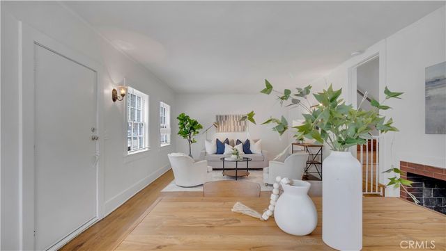 207 W Buffalo Avenue, Santa Ana, CA 92706