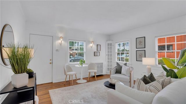 207 W Buffalo Avenue, Santa Ana, CA 92706