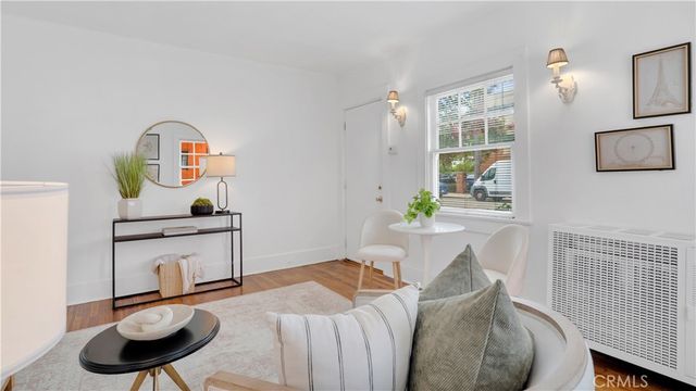 207 W Buffalo Avenue, Santa Ana, CA 92706