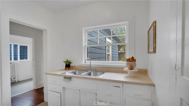 207 W Buffalo Avenue, Santa Ana, CA 92706