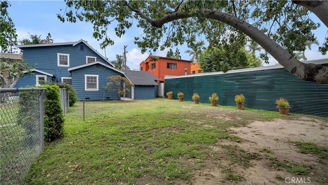 207 W Buffalo Avenue, Santa Ana, CA 92706