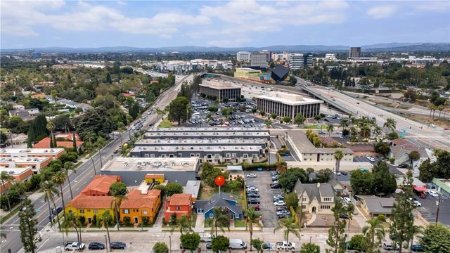 207 W Buffalo Avenue, Santa Ana, CA 92706