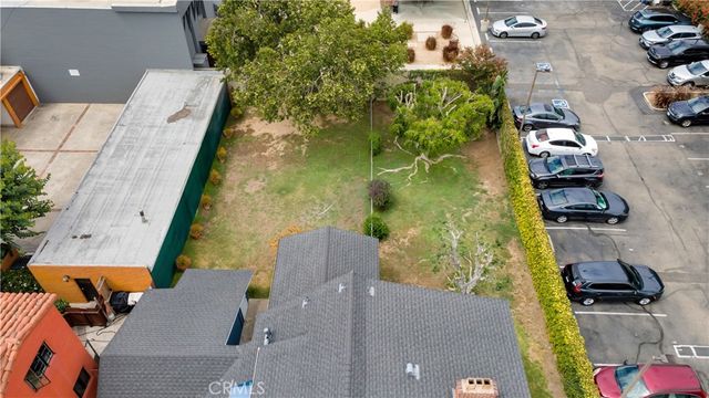 207 W Buffalo Avenue, Santa Ana, CA 92706