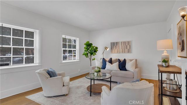 207 W Buffalo Avenue, Santa Ana, CA 92706