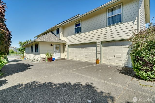 5332 N Commercial Street, Ruston, WA 98407