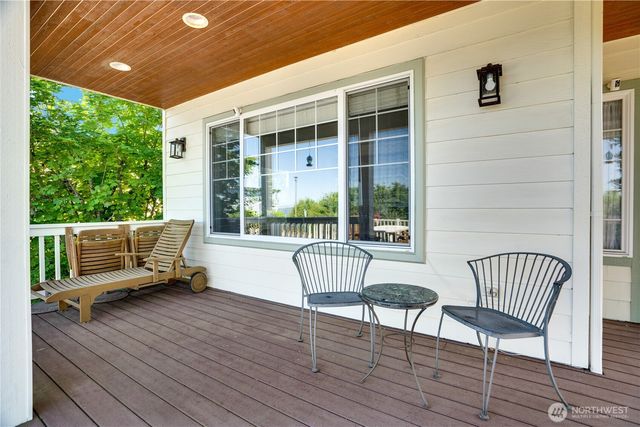 5332 N Commercial Street, Ruston, WA 98407