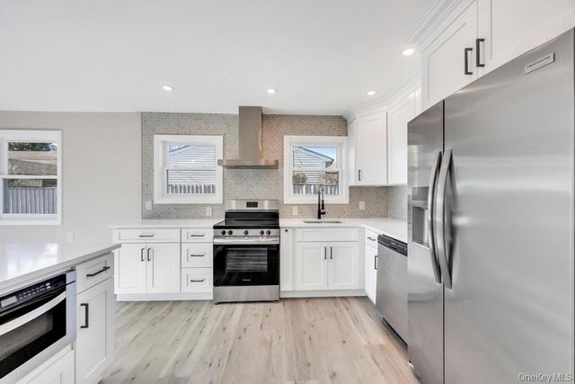 15 Marshall Street, Massapequa, NY 11758