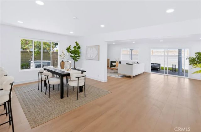 1068 Concord, Costa Mesa, CA 92626