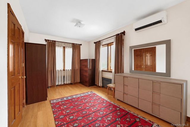 141-63 73rd Terrace, Kew Garden Hills, NY 11367
