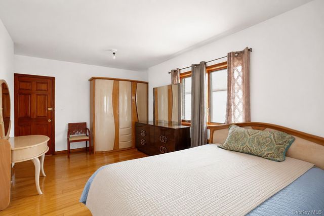 141-63 73rd Terrace, Kew Garden Hills, NY 11367