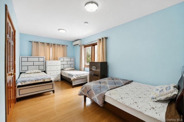 141-63 73rd Terrace, Kew Garden Hills, NY 11367