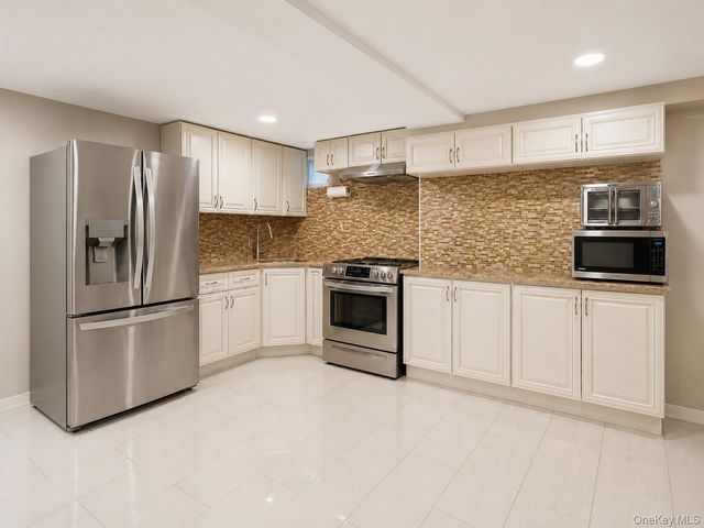 141-63 73rd Terrace, Kew Garden Hills, NY 11367