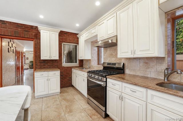141-63 73rd Terrace, Kew Garden Hills, NY 11367