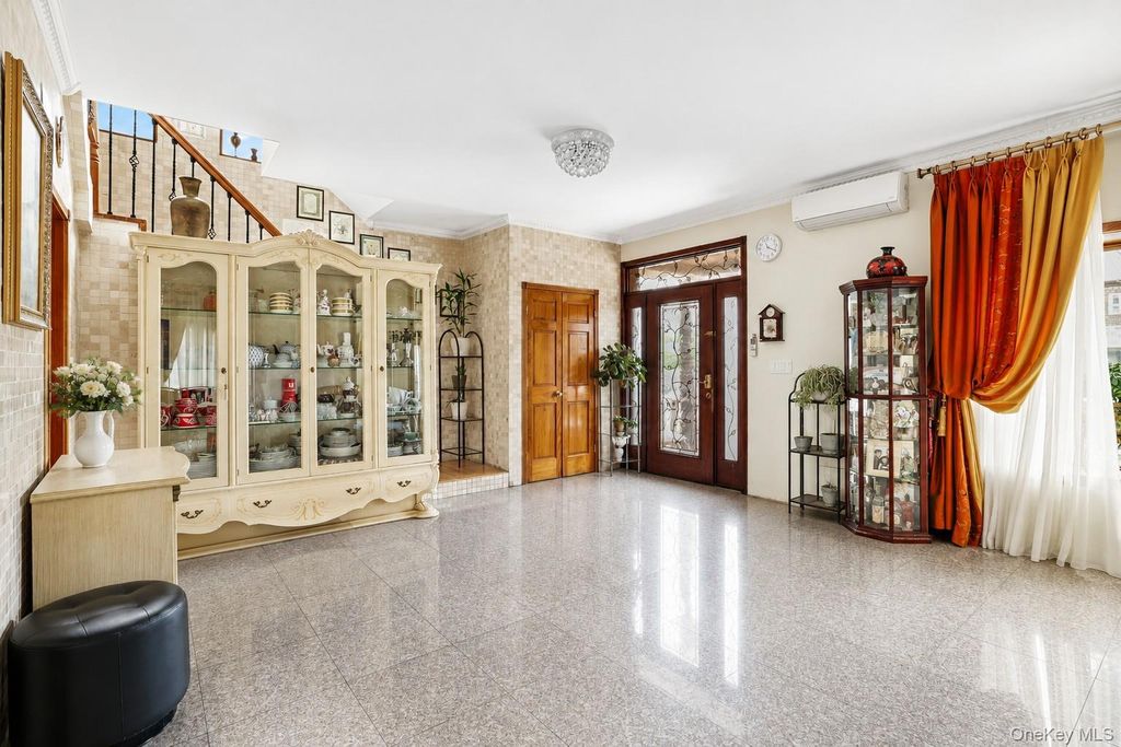 141-63 73rd Terrace, Kew Garden Hills, NY 11367 — photo 2