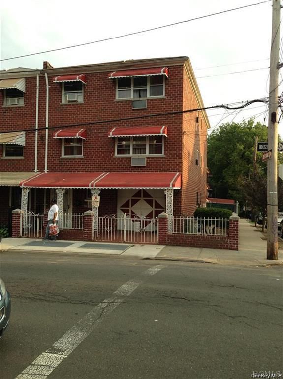 658 E 216th Street 3, Bronx, NY 10467