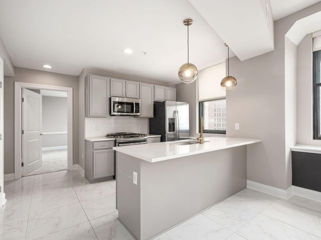 50 W Broad Street, 2501, Columbus, OH 43215