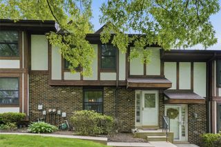 203 Sheffield Ct, Mccandless, PA 15101