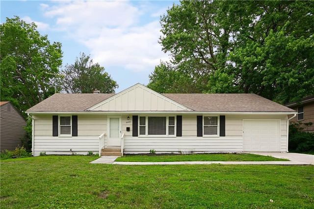 8600 Ford Avenue, Raytown, MO 64138
