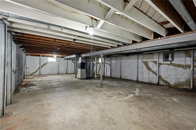 8600 Ford Avenue, Raytown, MO 64138