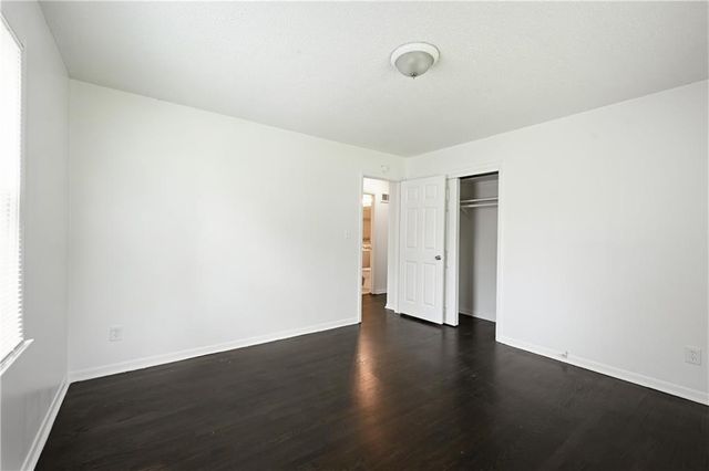 8600 Ford Avenue, Raytown, MO 64138