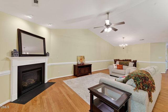 3709 Tartan Lane, Burlington, NC 27215