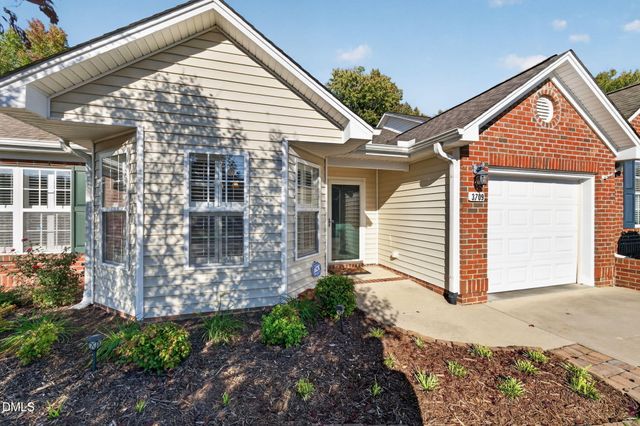 3709 Tartan Lane, Burlington, NC 27215