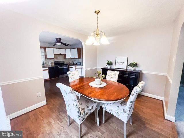 401 CHESTER AVE, Bellmawr, NJ 08031