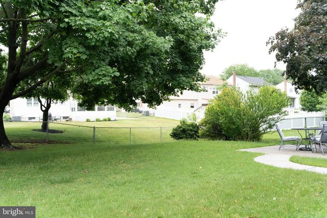 401 CHESTER AVE, Bellmawr, NJ 08031