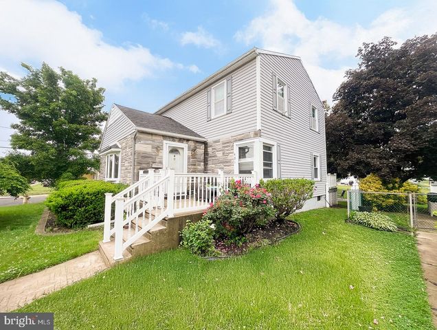 401 CHESTER AVE, Bellmawr, NJ 08031