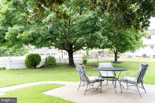 401 CHESTER AVE, Bellmawr, NJ 08031