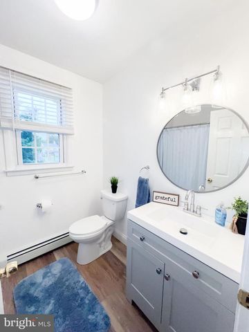 401 CHESTER AVE, Bellmawr, NJ 08031