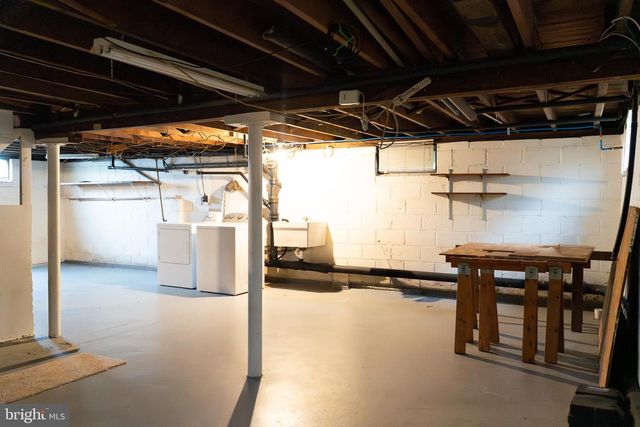 401 CHESTER AVE, Bellmawr, NJ 08031