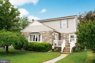 401 CHESTER AVE, Bellmawr, NJ 08031