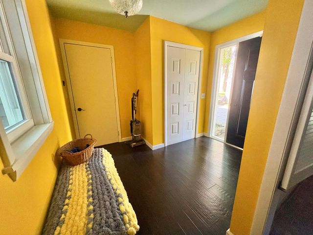 2669 N Lakeview Drive, Sanford, MI 48657