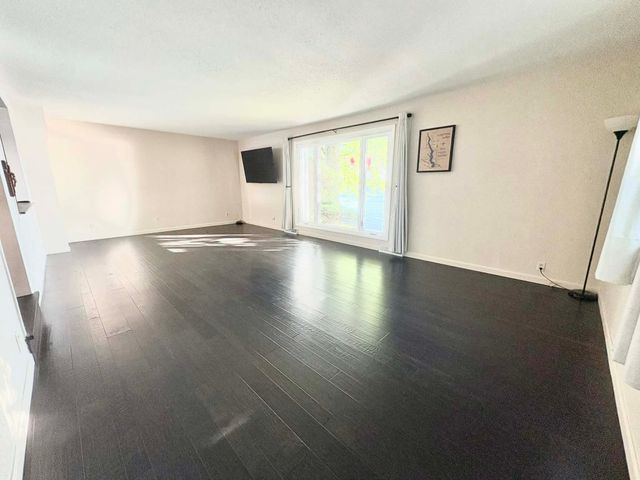 2669 N Lakeview Drive, Sanford, MI 48657
