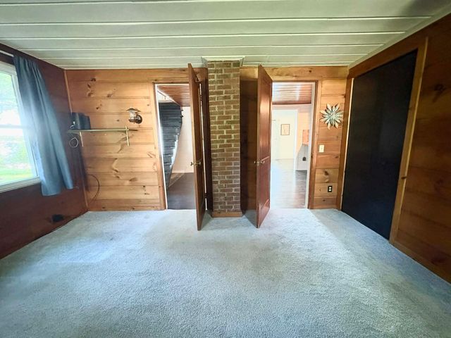2669 N Lakeview Drive, Sanford, MI 48657