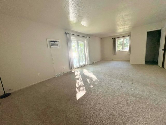 2669 N Lakeview Drive, Sanford, MI 48657