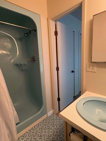 2669 N Lakeview Drive, Sanford, MI 48657