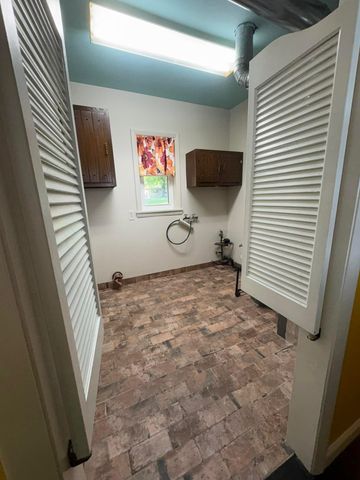 2669 N Lakeview Drive, Sanford, MI 48657