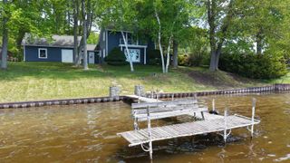 2669 N Lakeview Drive, Sanford, MI 48657
