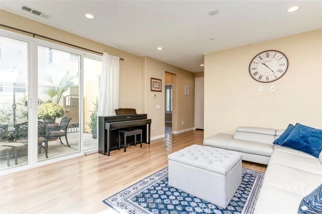 135 Fixie, Irvine, CA 92618